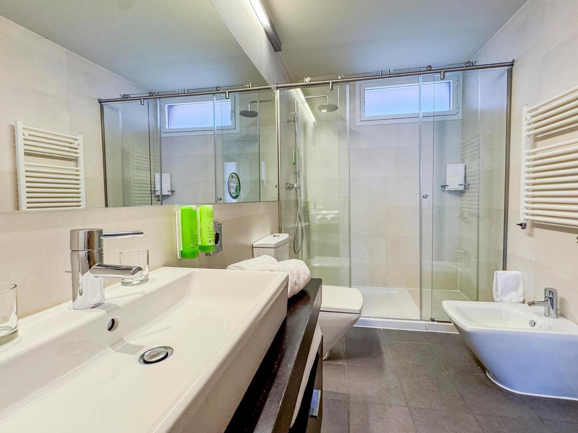 One-Bedroom Apartment,1660289273:JPEG
